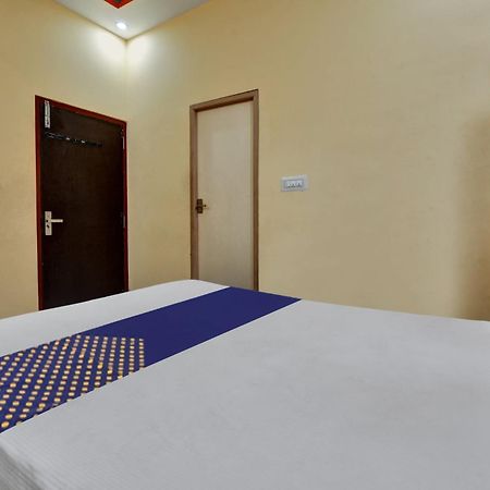 Spot On Anugraha Residency Hotel Kumbalgod Exterior photo